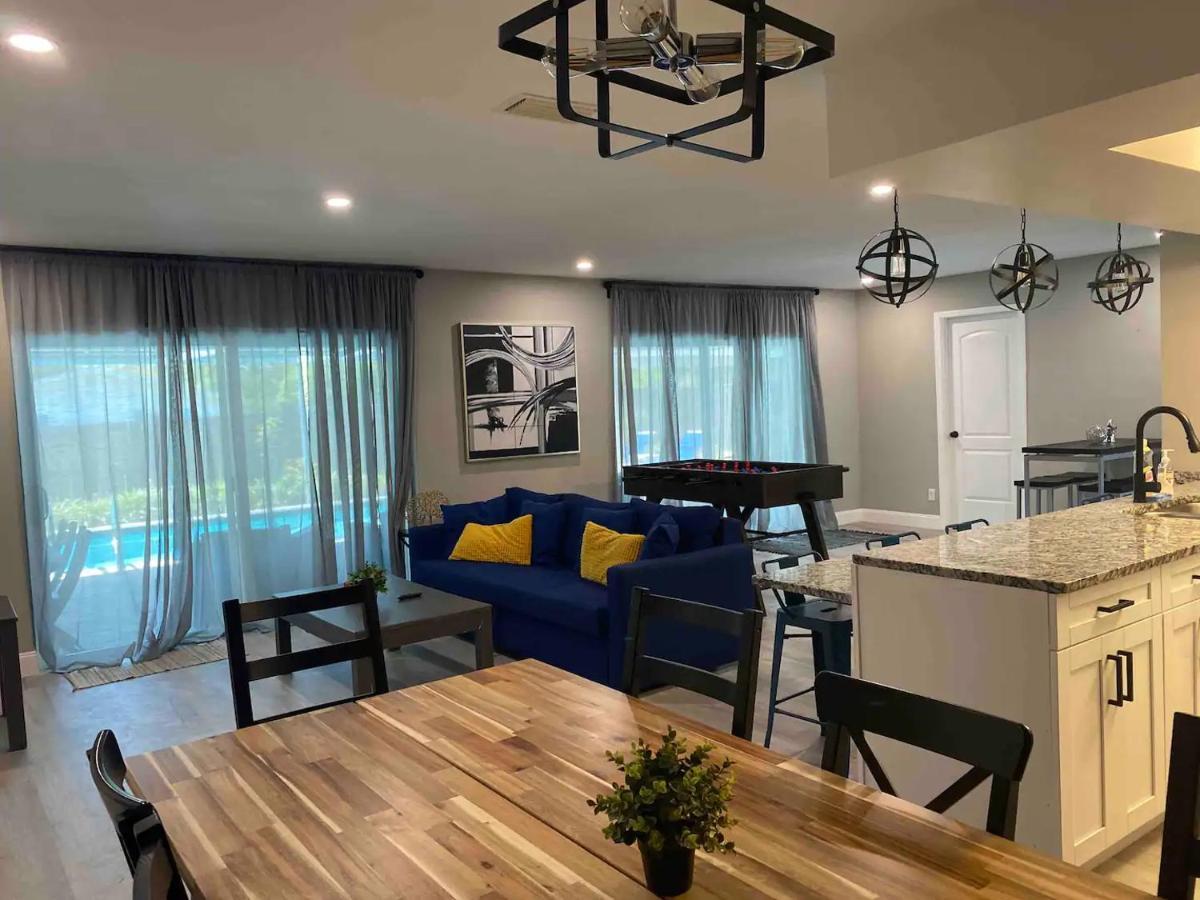 Spacious 5 Bedrooms 3 Bathrooms Family-Friendly Home With Heated Salt Pool Clearwater Bagian luar foto
